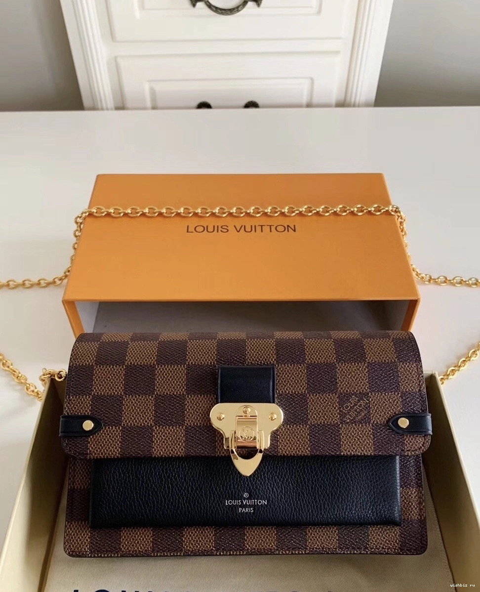 WIS LOUIS VAVIN WALLET CHAIN VUITTON 0804